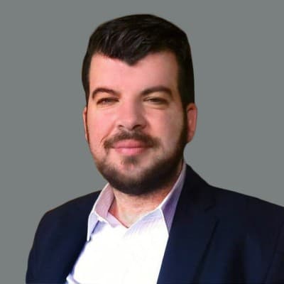 Manolis portrait